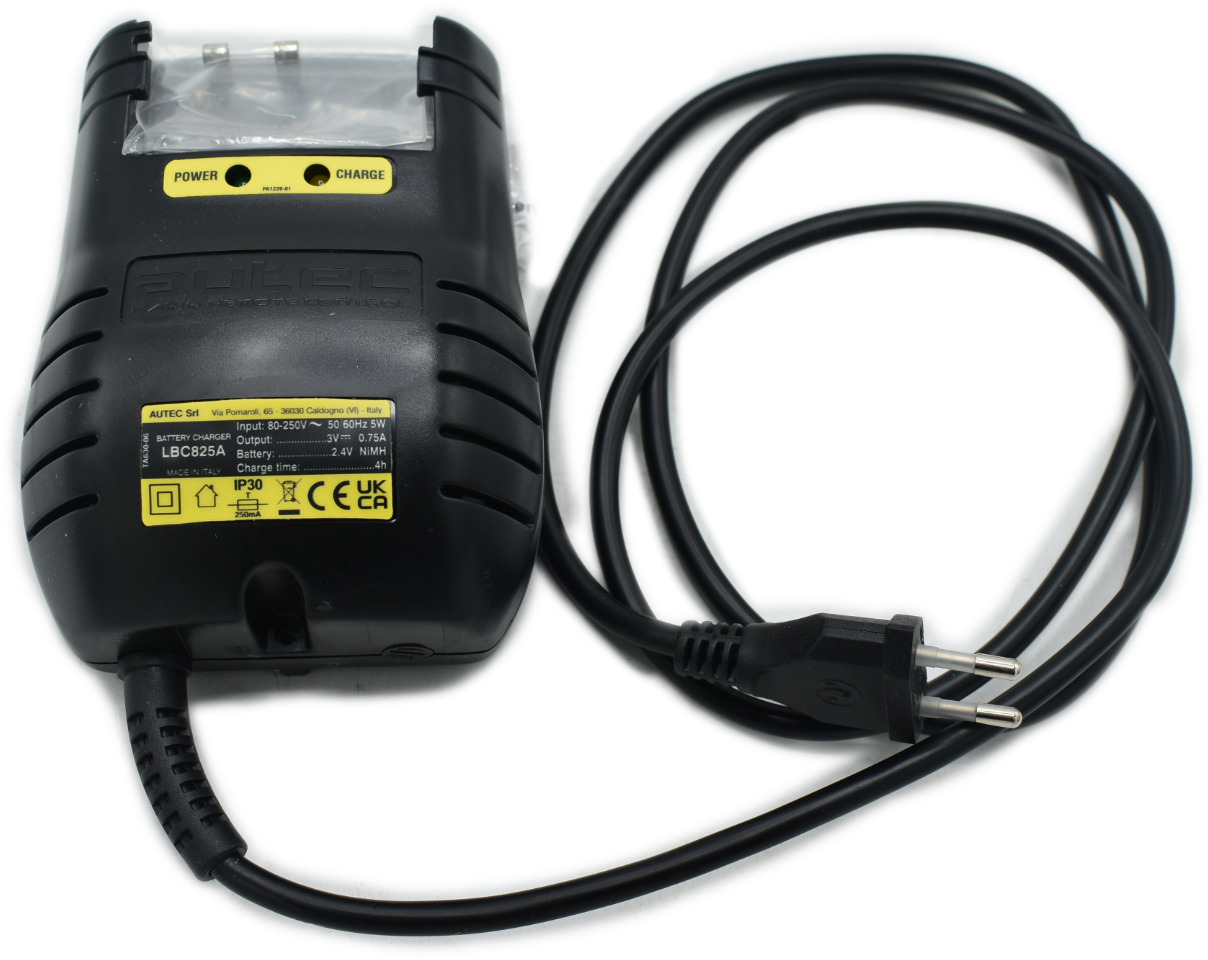 Autec original charger LBC825A - מערכת חשמל עבור עגורן מעמיס: תמונה 5 Autec original charger LBC825A - מערכת חשמל עבור עגורן מעמיס: תמונה 5