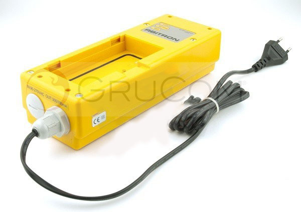 Hetronic original charger 6830303000 / FBH1200 / 68303010 / 6830303001 - מערכת חשמל עבור עגורן מעמיס: תמונה 2 Hetronic original charger 6830303000 / FBH1200 / 68303010 / 6830303001 - מערכת חשמל עבור עגורן מעמיס: תמונה 2
