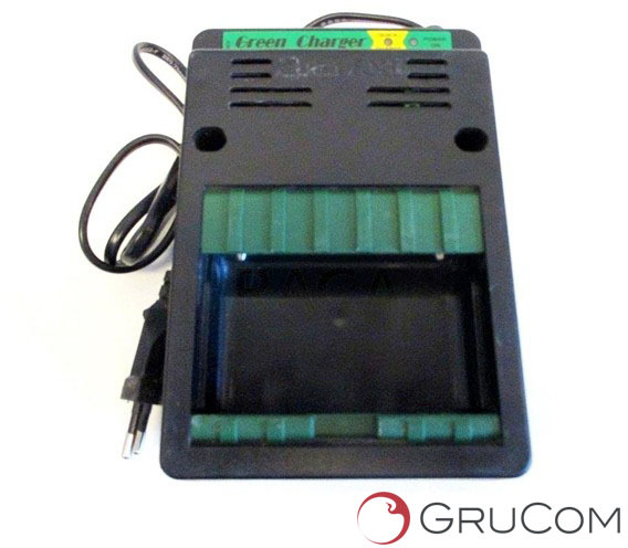 Kit Ravioli original charger SC203 and 2 NC1300 batteries - מערכת חשמל עבור עגורן מעמיס: תמונה 2 Kit Ravioli original charger SC203 and 2 NC1300 batteries - מערכת חשמל עבור עגורן מעמיס: תמונה 2