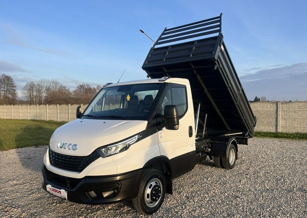 Iveco Daily - כלי רכב מסחרי מזהיר: תמונה 1 Iveco Daily - כלי רכב מסחרי מזהיר: תמונה 1