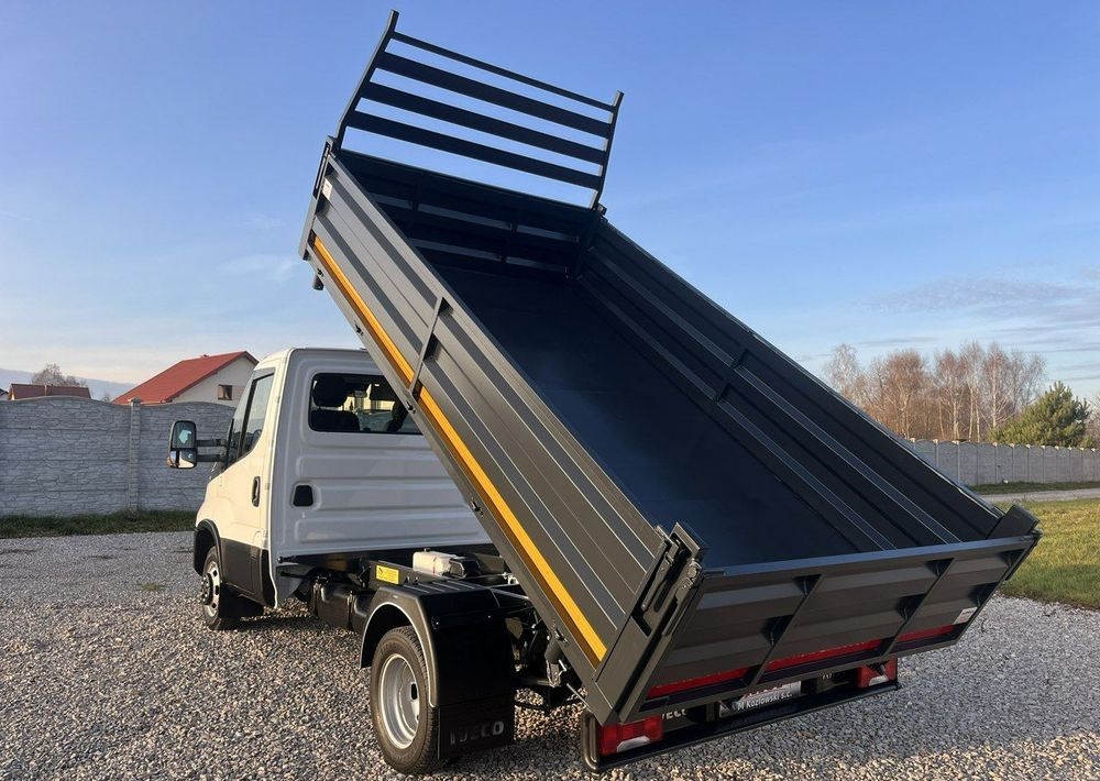 Iveco Daily - כלי רכב מסחרי מזהיר: תמונה 2 Iveco Daily - כלי רכב מסחרי מזהיר: תמונה 2