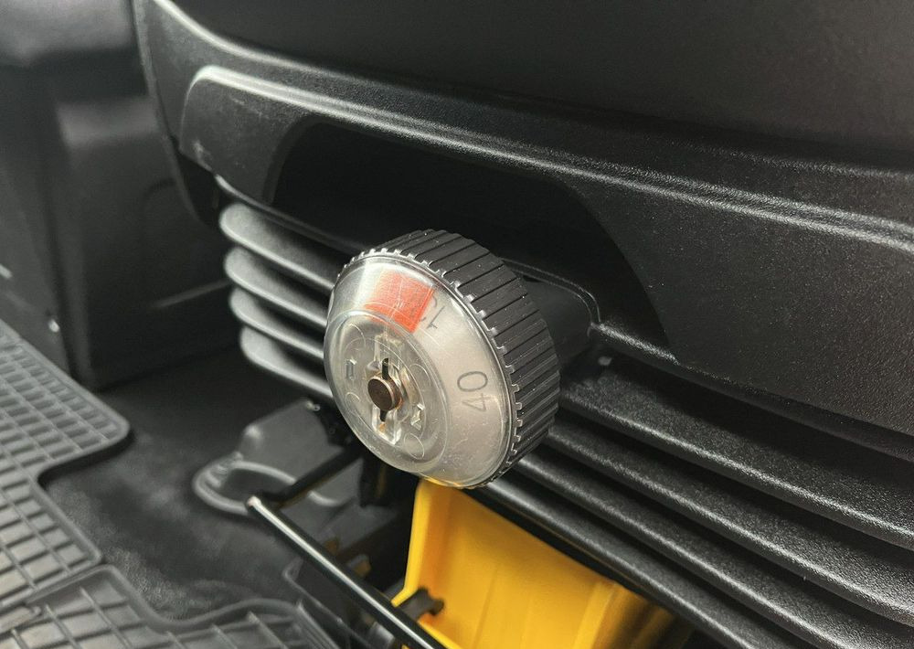 כלי רכב מסחרי קומבי Iveco Daily: תמונה 17