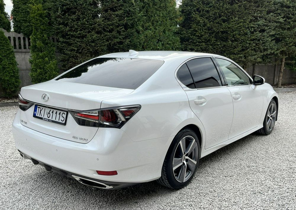 Lexus GS 200t / 300 Elegance - סדאן: תמונה 5 Lexus GS 200t / 300 Elegance - סדאן: תמונה 5