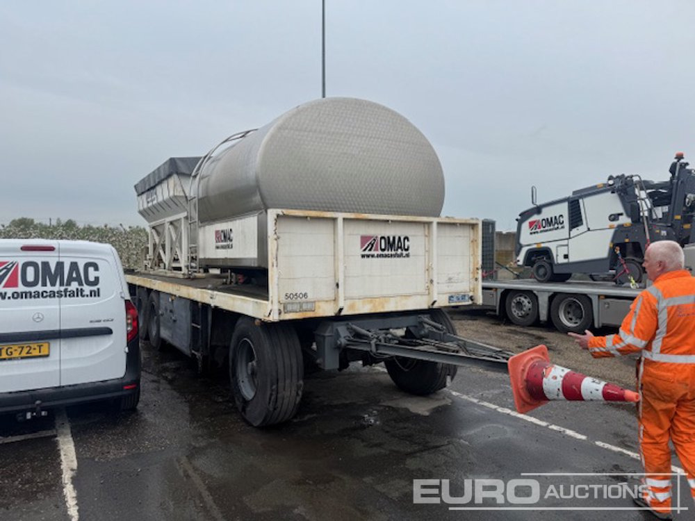 1988 JUMBO TV280C Tri-axle Split Spreader Trailer, Watertank, Hatz 1D41C engine, Conveyorbelt (Dutch Export Docs. Available) - קרון נגרר איזותרמי: תמונה 5 1988 JUMBO TV280C Tri-axle Split Spreader Trailer, Watertank, Hatz 1D41C engine, Conveyorbelt (Dutch Export Docs. Available) - קרון נגרר איזותרמי: תמונה 5