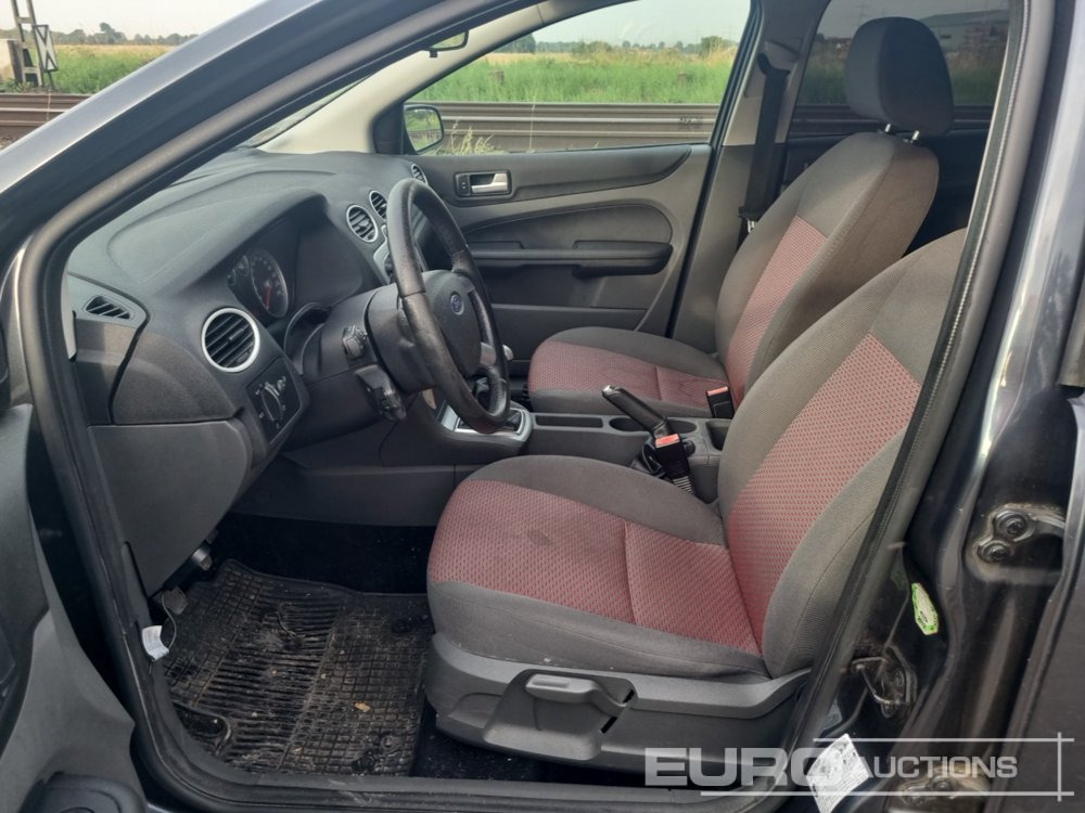 מכונית 2007 Ford Focus: תמונה 20