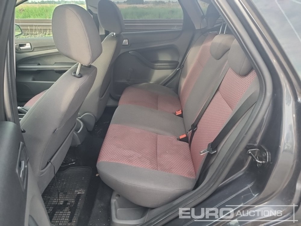 מכונית 2007 Ford Focus: תמונה 19