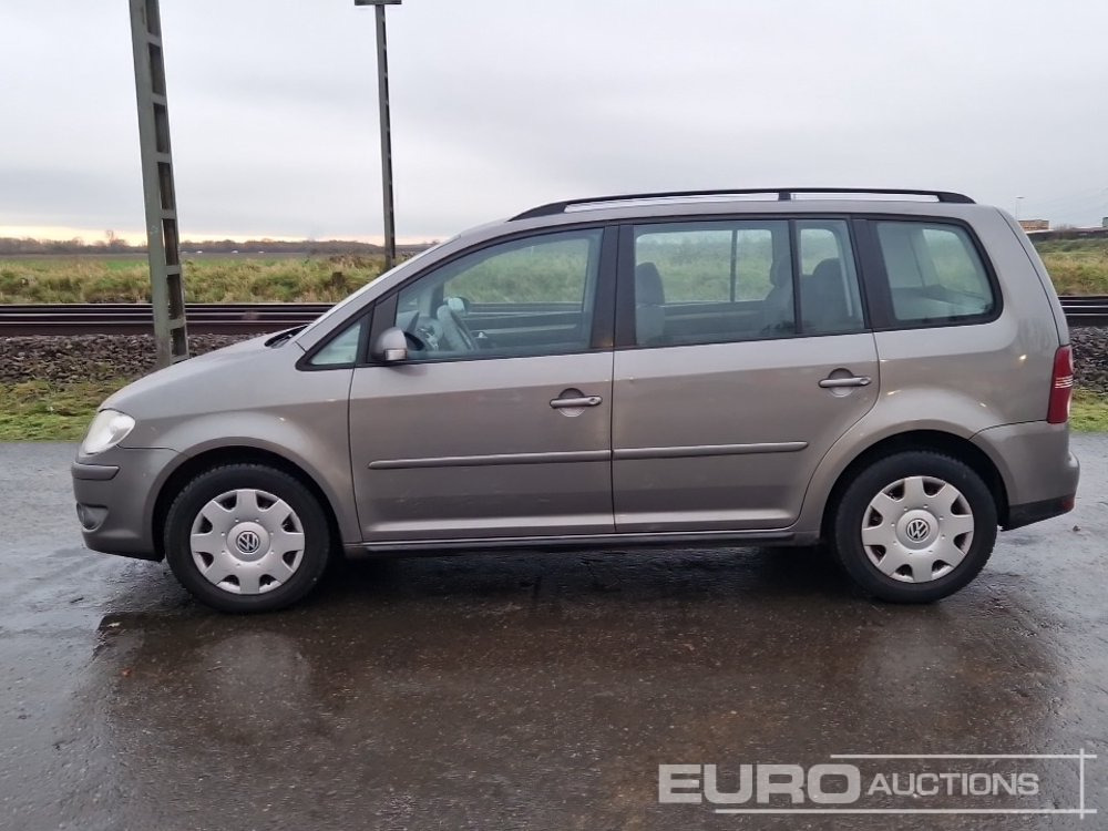 2008 Volkswagen Touran - מכונית: תמונה 2 2008 Volkswagen Touran - מכונית: תמונה 2