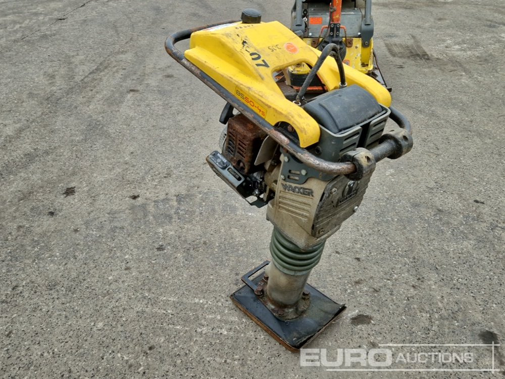 2008 Wacker Neuson BS50-4S - מכונת אספלט: תמונה 4 2008 Wacker Neuson BS50-4S - מכונת אספלט: תמונה 4