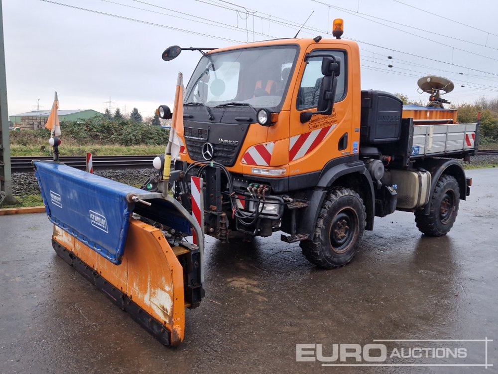 2009 Mercedes Benz U20 - רכב שטח/ טרקטורון: תמונה 1 2009 Mercedes Benz U20 - רכב שטח/ טרקטורון: תמונה 1