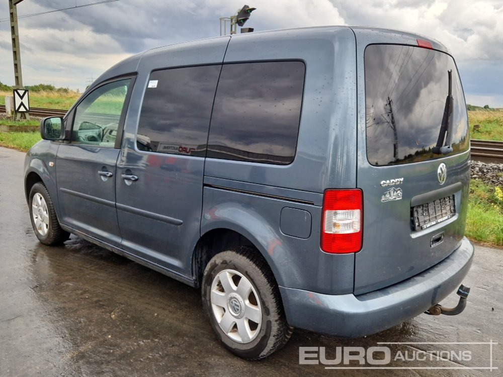 2009 Volkswagen Caddy - כלי רכב מסחרי קטן: תמונה 3 2009 Volkswagen Caddy - כלי רכב מסחרי קטן: תמונה 3