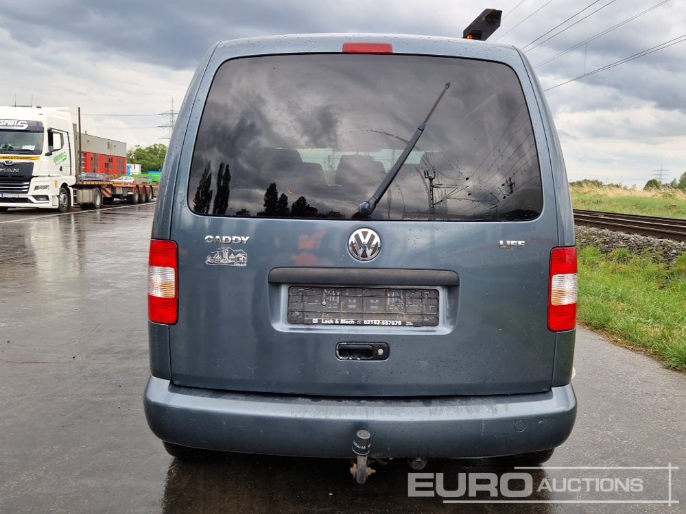 2009 Volkswagen Caddy - כלי רכב מסחרי קטן: תמונה 4 2009 Volkswagen Caddy - כלי רכב מסחרי קטן: תמונה 4