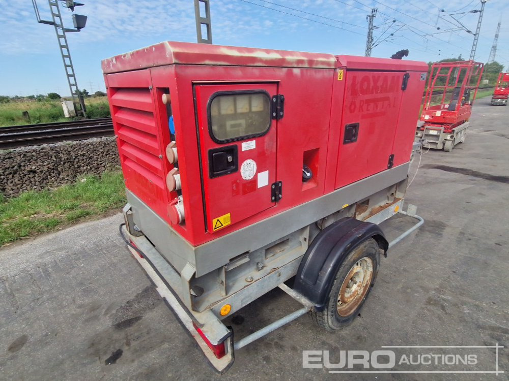 2010 Atlas Copco QAS30KDS - ערכת גנרטורים: תמונה 4 2010 Atlas Copco QAS30KDS - ערכת גנרטורים: תמונה 4