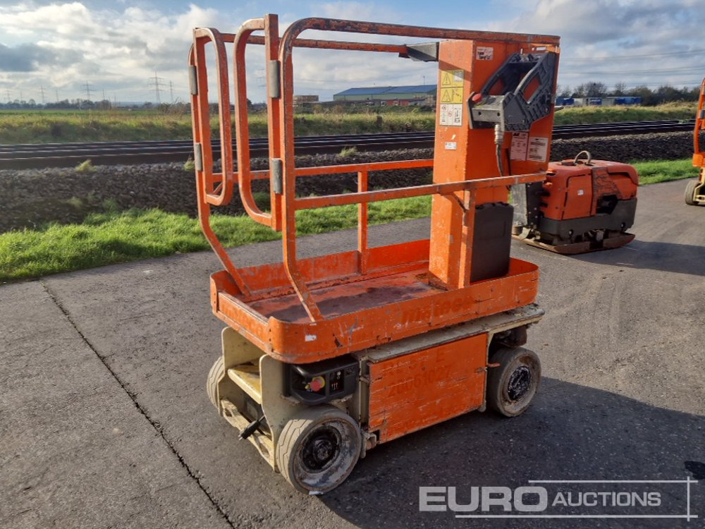 2010 JLG 1230ES - פלטפורמה אווירית: תמונה 1 2010 JLG 1230ES - פלטפורמה אווירית: תמונה 1