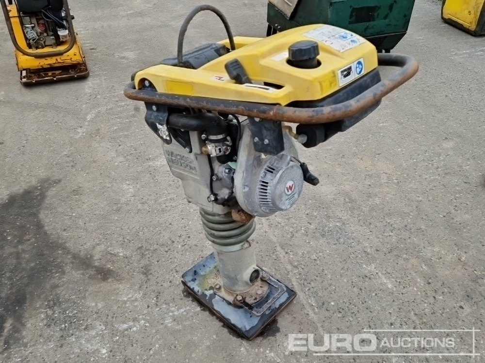 2010 Wacker Neuson BS50-2 - מכונת אספלט: תמונה 2 2010 Wacker Neuson BS50-2 - מכונת אספלט: תמונה 2