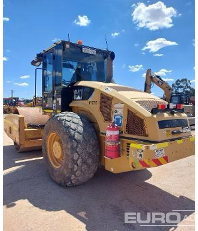 2012 CAT CP76XT - רולר: תמונה 2 2012 CAT CP76XT - רולר: תמונה 2
