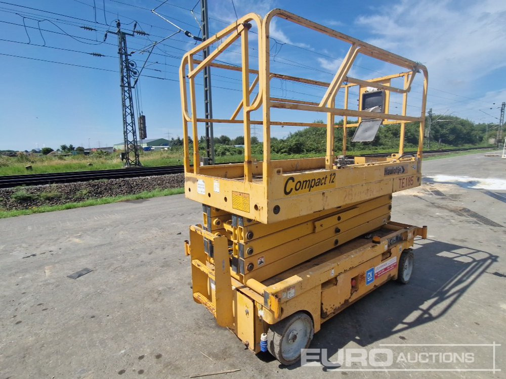 2012 Haulotte Compact 12 - פלטפורמה אווירית: תמונה 3 2012 Haulotte Compact 12 - פלטפורמה אווירית: תמונה 3