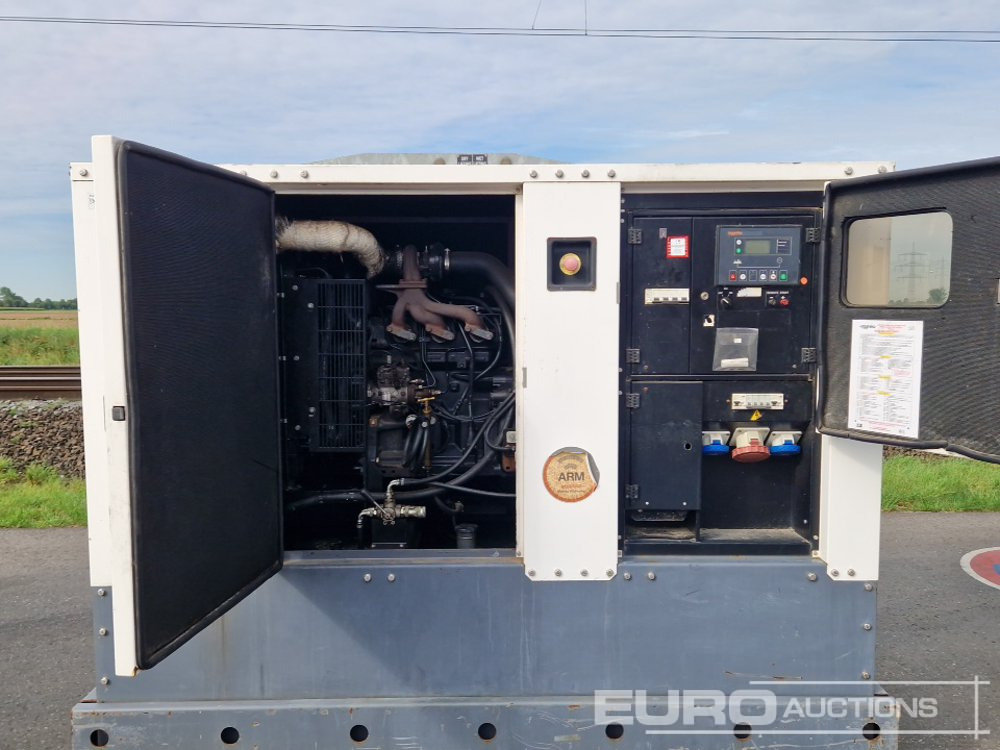 2013 Aggreko GX37JD - ערכת גנרטורים: תמונה 5 2013 Aggreko GX37JD - ערכת גנרטורים: תמונה 5