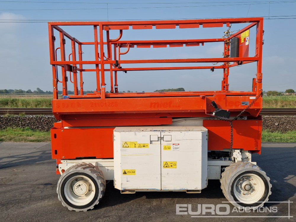 2013 Genie GS-2669DC - פלטפורמה אווירית: תמונה 2 2013 Genie GS-2669DC - פלטפורמה אווירית: תמונה 2