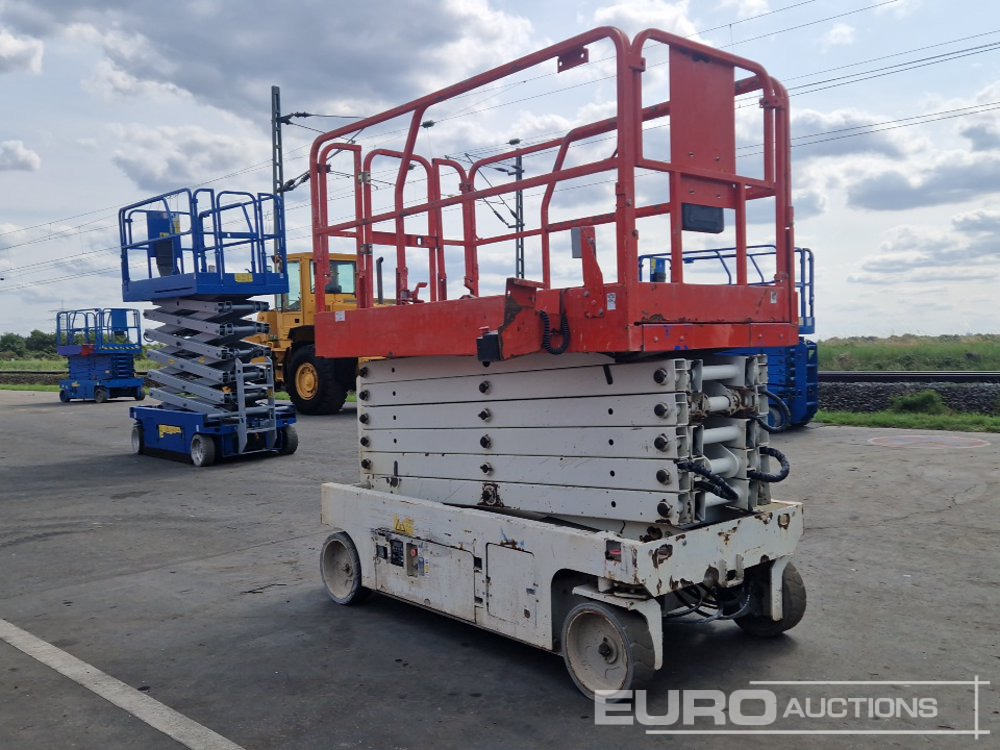 2013 Genie GS-4047 - פלטפורמה אווירית: תמונה 2 2013 Genie GS-4047 - פלטפורמה אווירית: תמונה 2