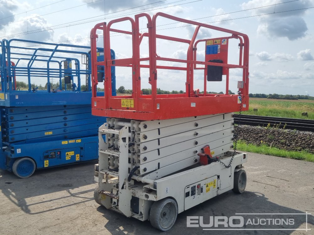 2013 Genie GS-4047 - פלטפורמה אווירית: תמונה 1 2013 Genie GS-4047 - פלטפורמה אווירית: תמונה 1