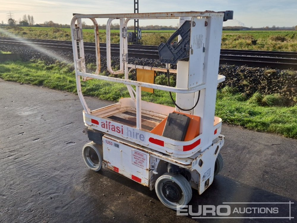 2013 JLG 1230ES - פלטפורמה אווירית: תמונה 3 2013 JLG 1230ES - פלטפורמה אווירית: תמונה 3