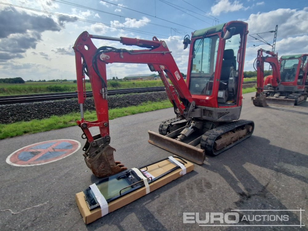2013 Yanmar ViO25-4 - מיני מחפר: תמונה 1 2013 Yanmar ViO25-4 - מיני מחפר: תמונה 1