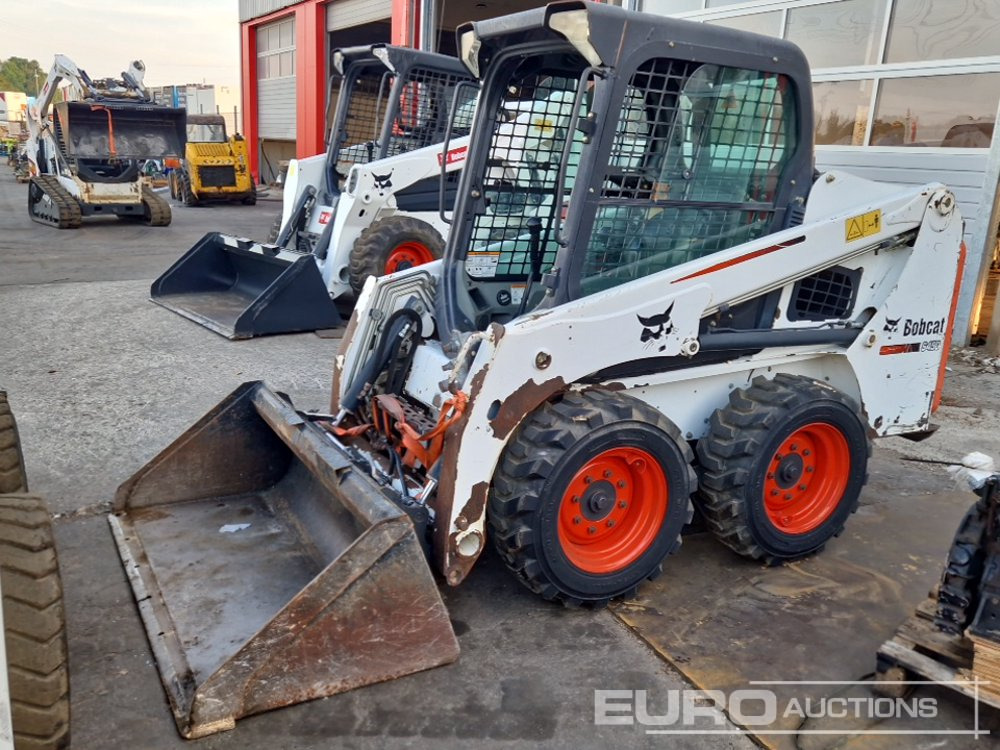 2014 Bobcat S450 - מעמיס היגוי החלקה: תמונה 1 2014 Bobcat S450 - מעמיס היגוי החלקה: תמונה 1