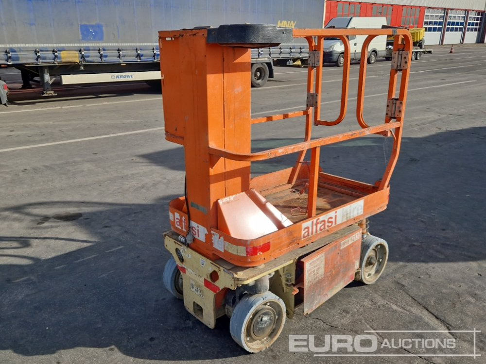 2014 JLG 1230ES - פלטפורמה אווירית: תמונה 1 2014 JLG 1230ES - פלטפורמה אווירית: תמונה 1