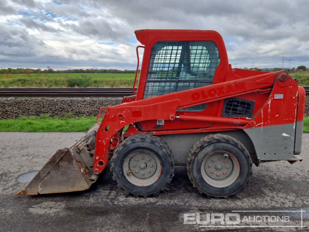 2015 Bobcat S450 - מעמיס היגוי החלקה: תמונה 2 2015 Bobcat S450 - מעמיס היגוי החלקה: תמונה 2