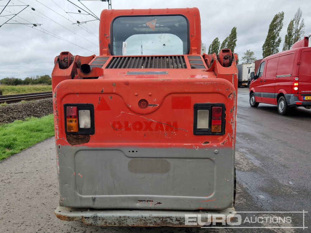 2015 Bobcat S450 - מעמיס היגוי החלקה: תמונה 4 2015 Bobcat S450 - מעמיס היגוי החלקה: תמונה 4