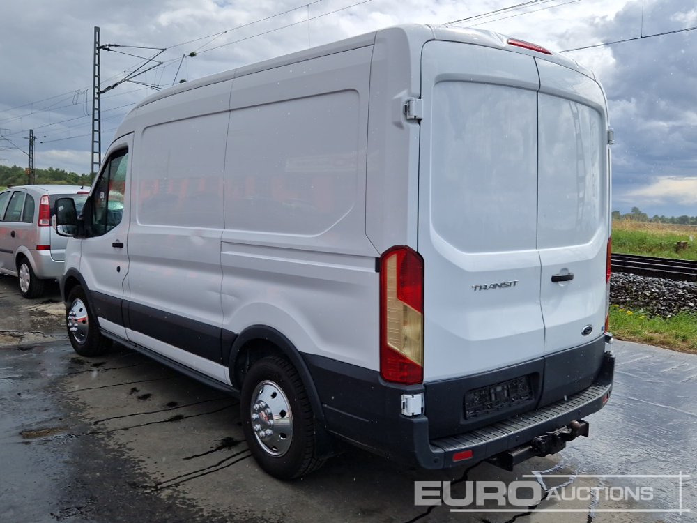 2015 Ford Transit - כלי רכב מסחרי: תמונה 3 2015 Ford Transit - כלי רכב מסחרי: תמונה 3