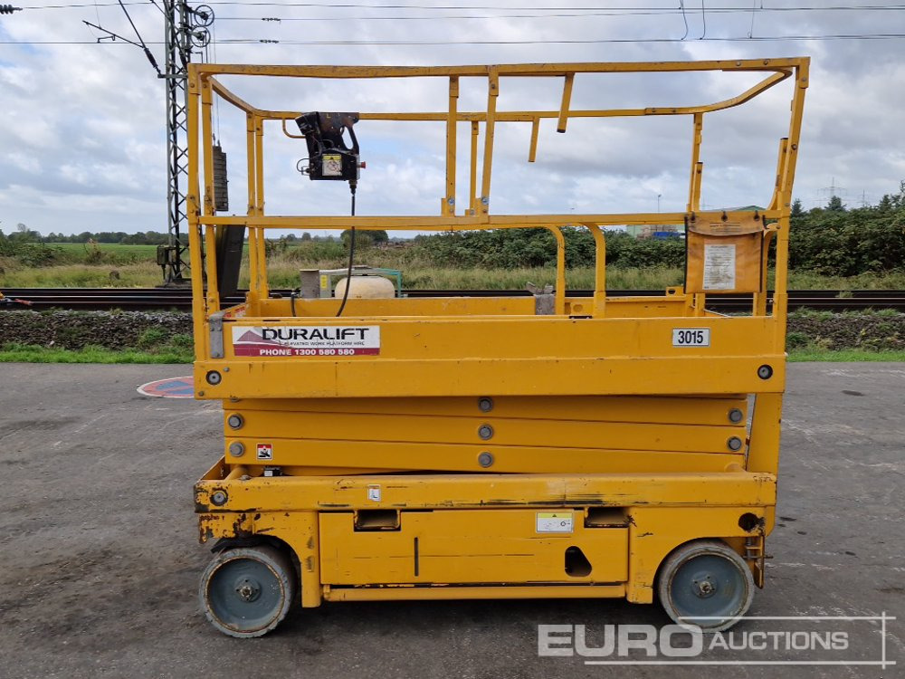 2015 Haulotte Compact 10 - פלטפורמה אווירית: תמונה 2 2015 Haulotte Compact 10 - פלטפורמה אווירית: תמונה 2