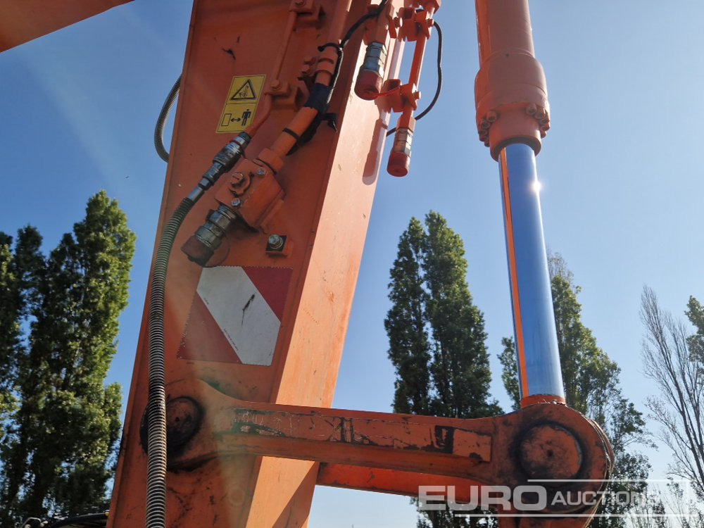 מחפר גלגלים 2015 Hitachi ZX190W-5: תמונה 21