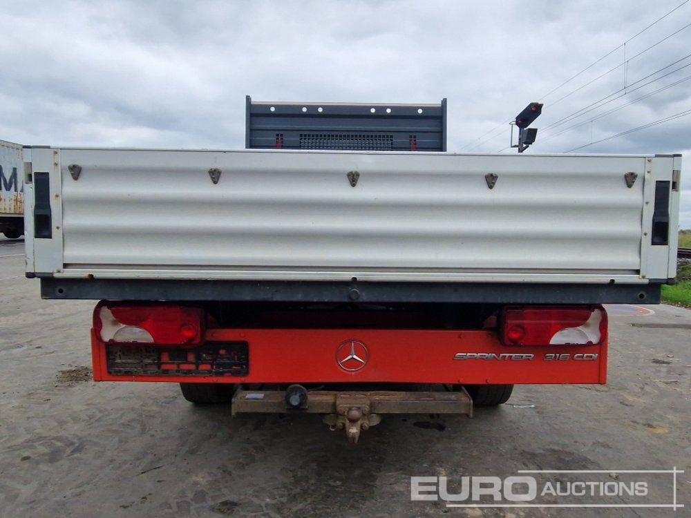 2015 Mercedes Sprinter 316 CDI - כלי רכב מסחרי במיטה שטוחה: תמונה 4 2015 Mercedes Sprinter 316 CDI - כלי רכב מסחרי במיטה שטוחה: תמונה 4