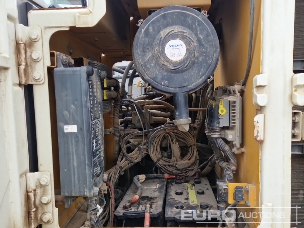 מחפר סורק 2015 Volvo EC220EL: תמונה 36
