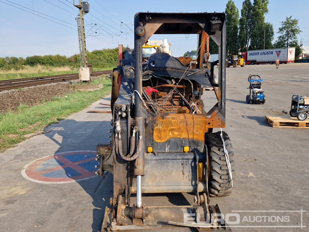 2016 JCB 155 - מעמיס היגוי החלקה: תמונה 5 2016 JCB 155 - מעמיס היגוי החלקה: תמונה 5
