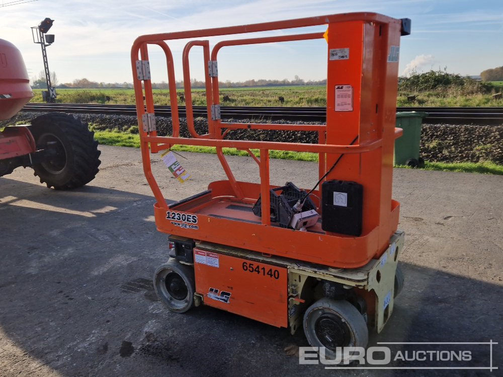 2016 JLG 1230ES - מעלית תורן אנכית: תמונה 2 2016 JLG 1230ES - מעלית תורן אנכית: תמונה 2
