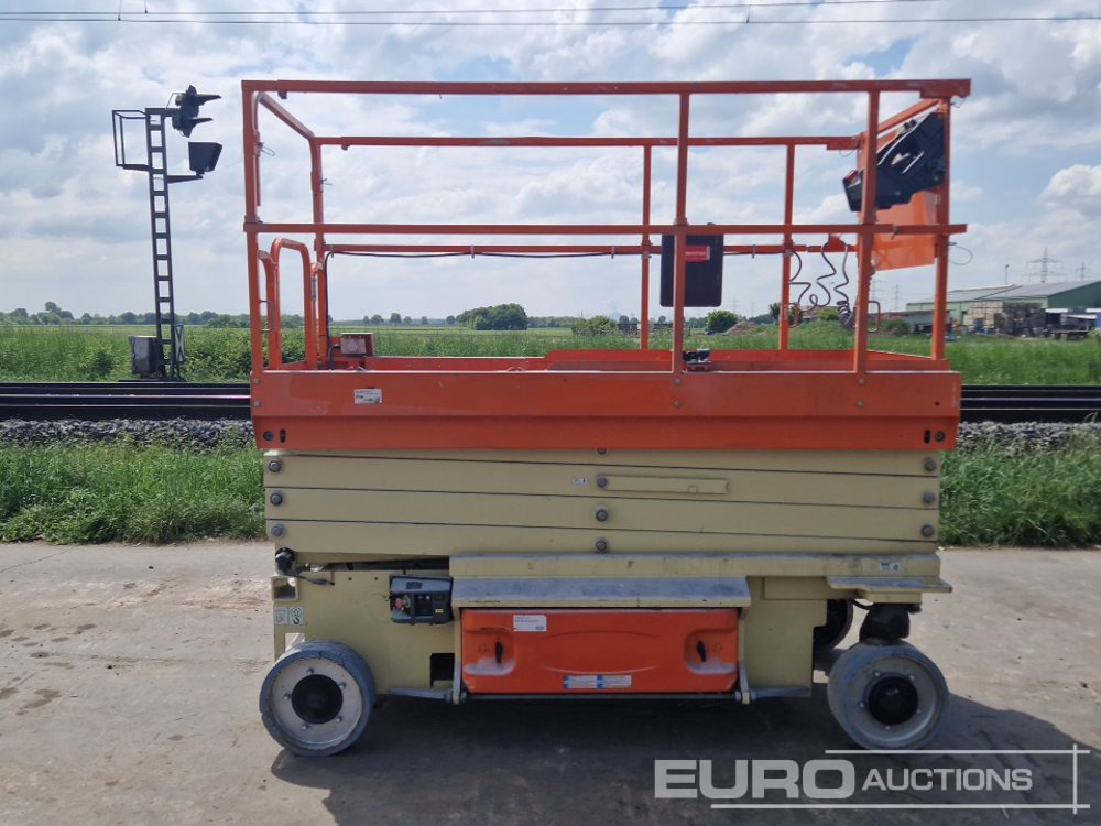 2016 JLG 3246 ES - פלטפורמה אווירית: תמונה 2 2016 JLG 3246 ES - פלטפורמה אווירית: תמונה 2