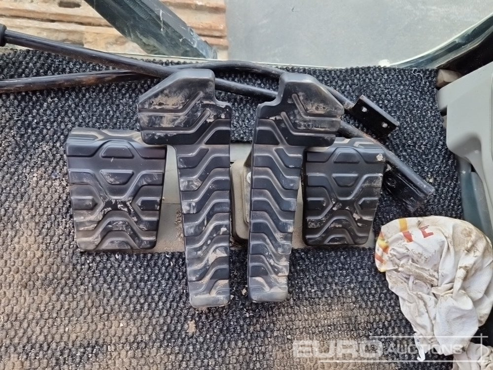מחפר סורק 2017 CAT 330FL: תמונה 43