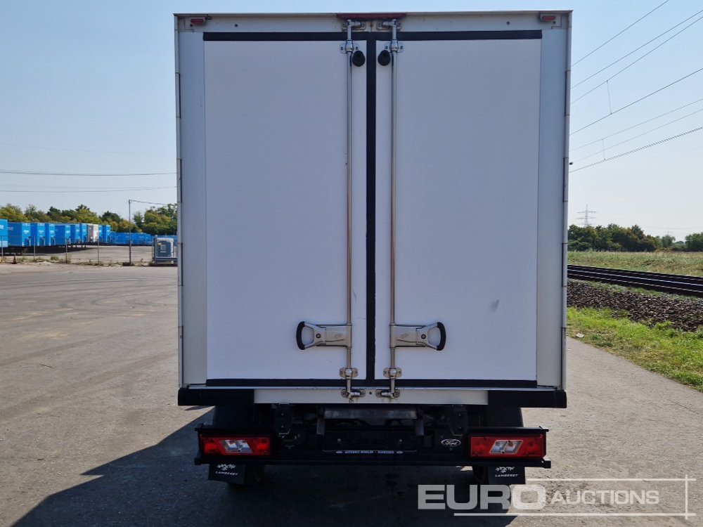 2018 Ford Transit - כלי רכב מסחרי עם תיבה: תמונה 4 2018 Ford Transit - כלי רכב מסחרי עם תיבה: תמונה 4