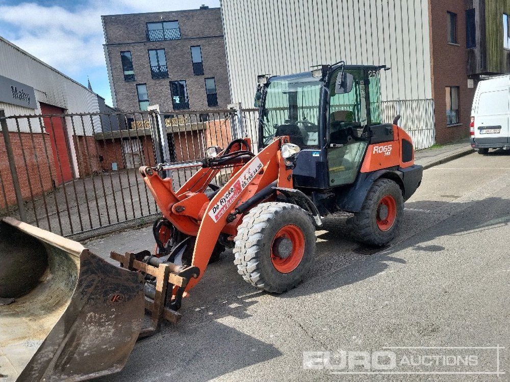 2018 Kubota R065 - מעמיס גלגלים: תמונה 1 2018 Kubota R065 - מעמיס גלגלים: תמונה 1