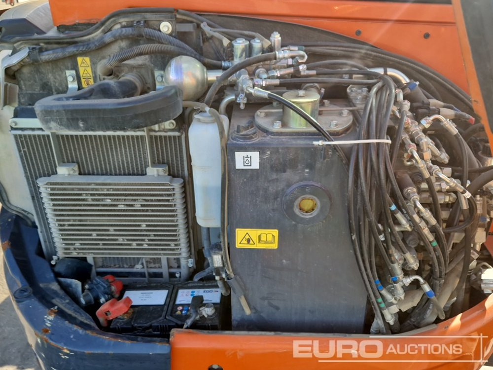 מיני מחפר 2019 Kubota U36-4: תמונה 18