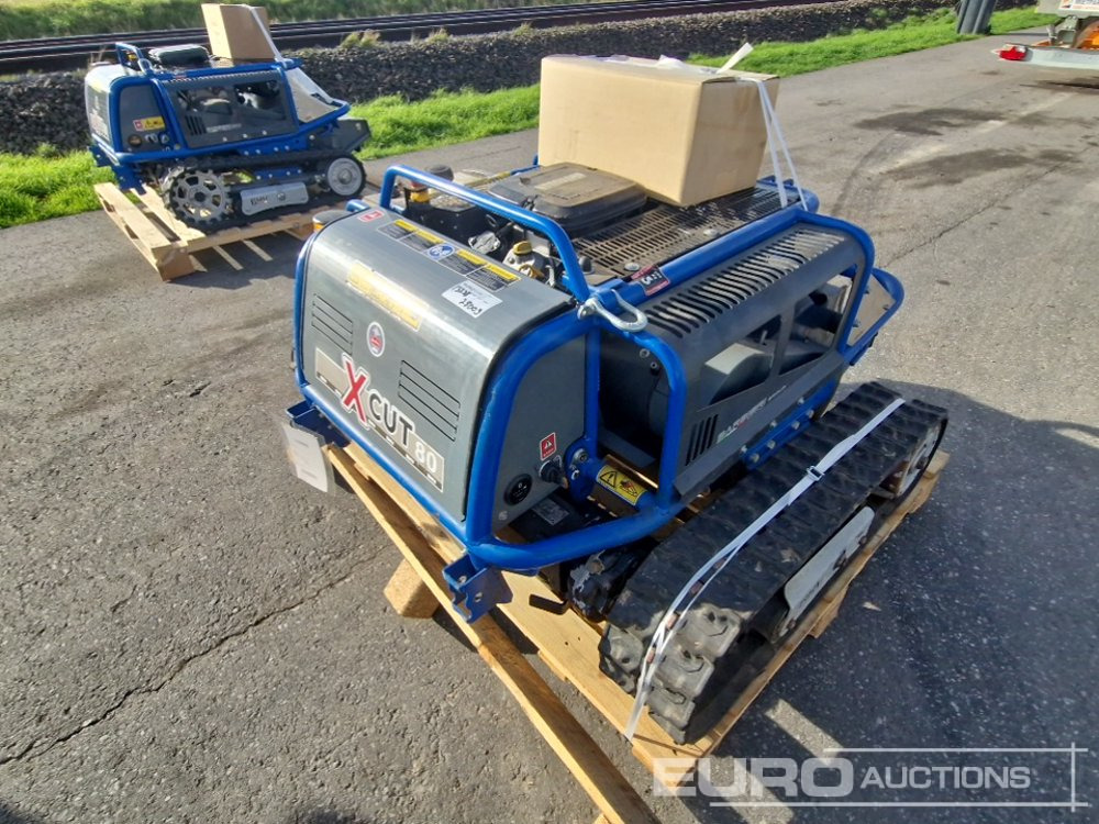 2020 Barbieri X-Flail-80 Remote Controlled Tracked Lawn Mower, Remote in Office - מכסחת גינה: תמונה 3 2020 Barbieri X-Flail-80 Remote Controlled Tracked Lawn Mower, Remote in Office - מכסחת גינה: תמונה 3