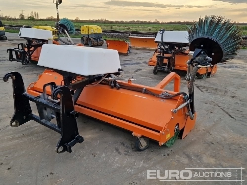 2021 WS-260 Sweeper Attachment - ציוד בנייה: תמונה 3 2021 WS-260 Sweeper Attachment - ציוד בנייה: תמונה 3