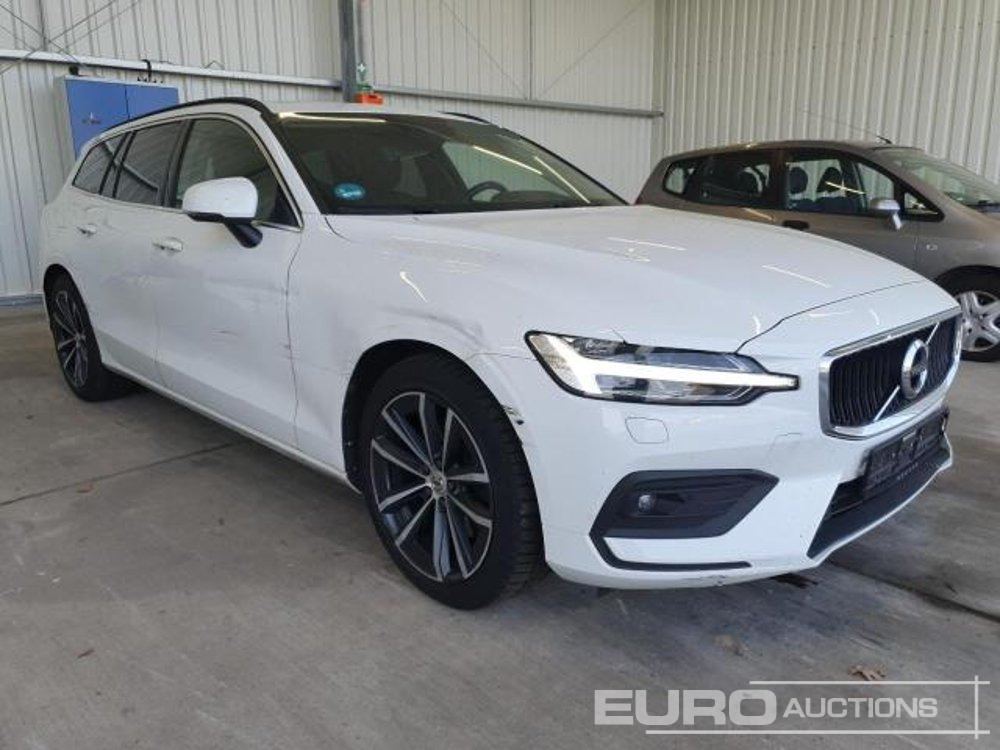 2022 Volvo V60 - מכונית: תמונה 4 2022 Volvo V60 - מכונית: תמונה 4