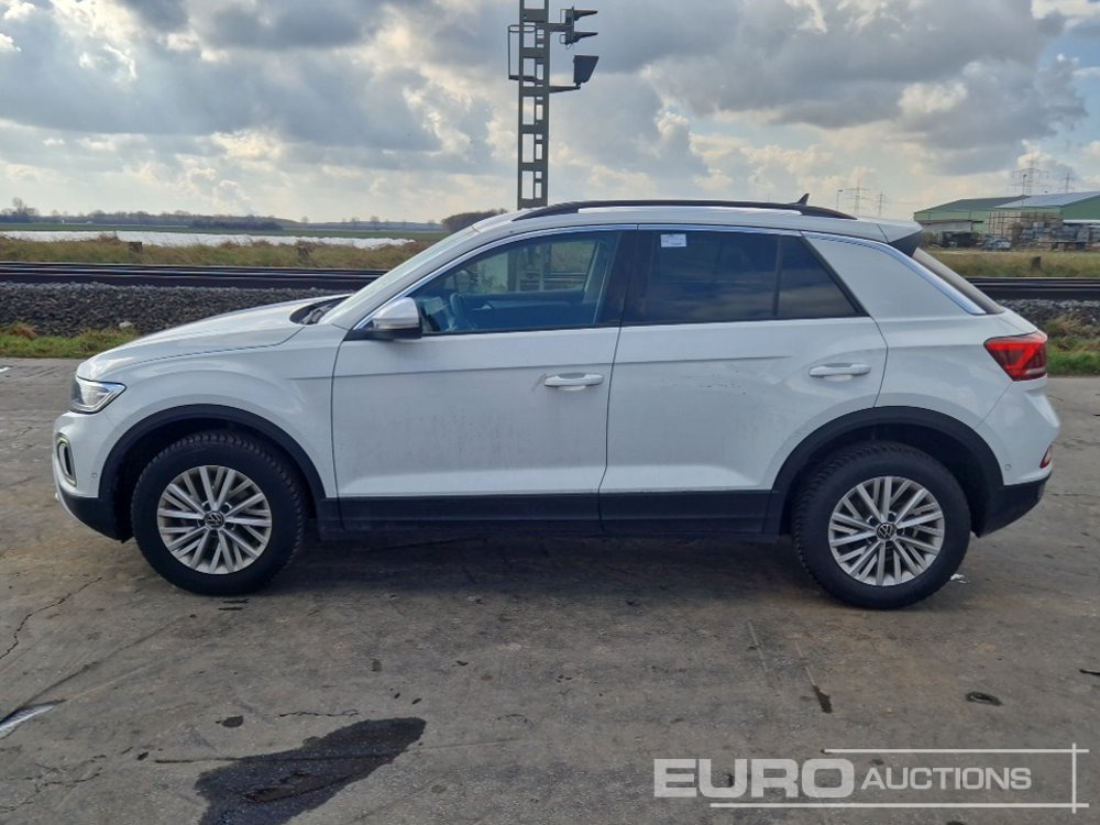 2024 Volkswagen T-Roc - SUV: תמונה 2 2024 Volkswagen T-Roc - SUV: תמונה 2
