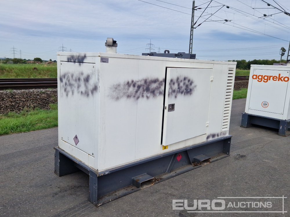 Aggreko Static Generator, IVECO Diesel Engine - ערכת גנרטורים: תמונה 1 Aggreko Static Generator, IVECO Diesel Engine - ערכת גנרטורים: תמונה 1