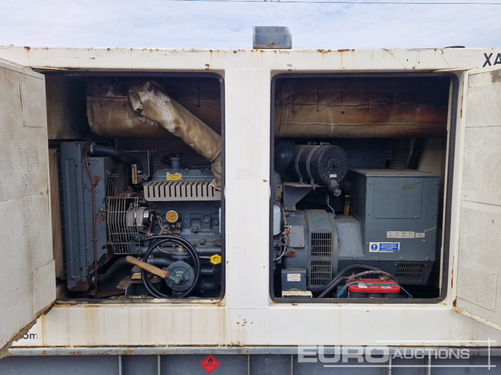 Aggreko Static Generator, IVECO Diesel Engine - ערכת גנרטורים: תמונה 5 Aggreko Static Generator, IVECO Diesel Engine - ערכת גנרטורים: תמונה 5