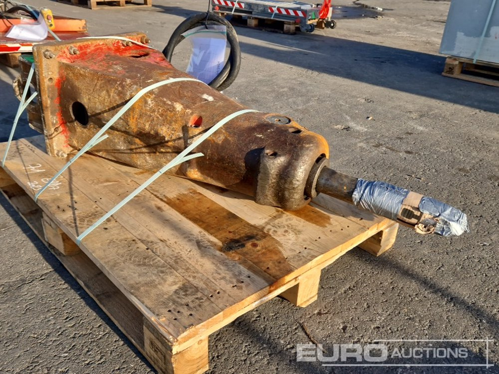 BRH Hydraulic Breaker - פטיש הידרולי: תמונה 3 BRH Hydraulic Breaker - פטיש הידרולי: תמונה 3