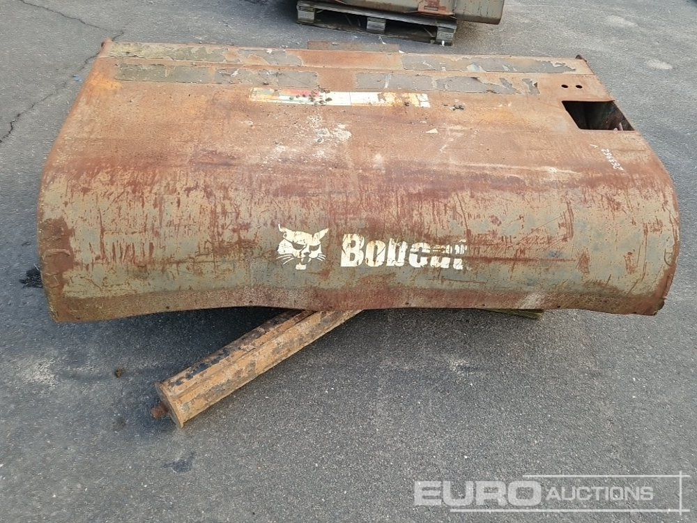 Bobcat Sweeper Collector to suit Skidsteer - דלי: תמונה 5 Bobcat Sweeper Collector to suit Skidsteer - דלי: תמונה 5